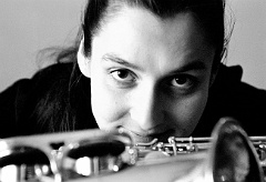 Angelika Niescier  Angelika Niescier : ECHO JAZZ 2010, Saxophon, Saxophinistin, Musiker, Jazz, Jazzer, Musikeririn, Jazzsaxophonistin, Preisträgerin, Portrait